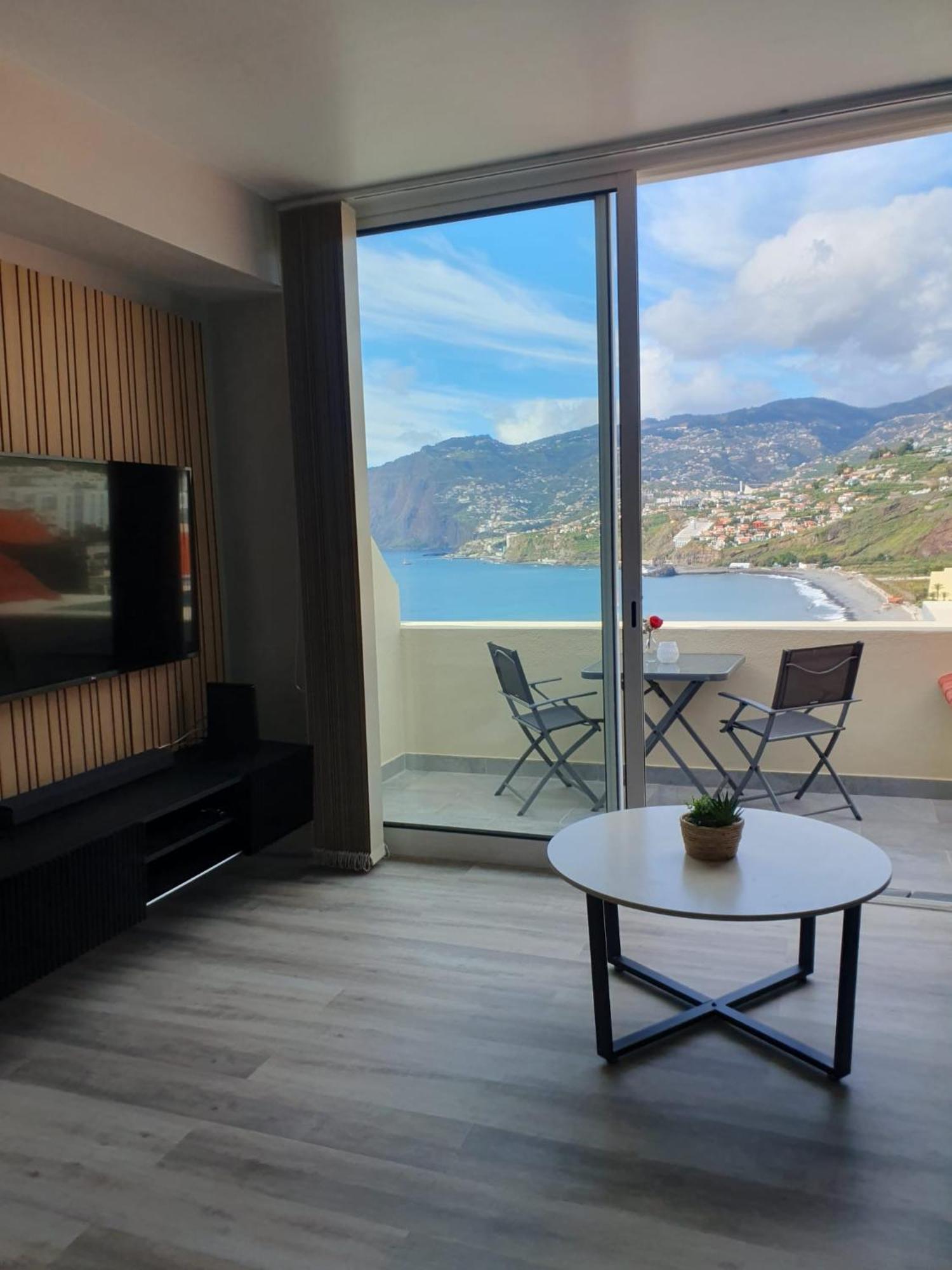 Penthouse Formosa Sunset And Beach ฟุงชาล ภายนอก รูปภาพ
